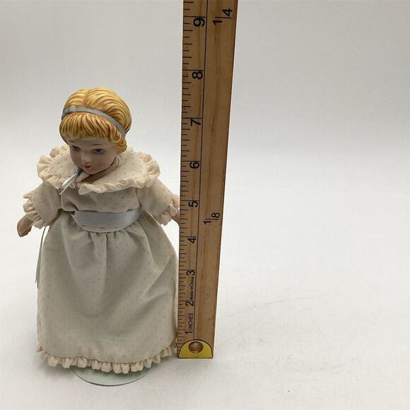 Vintage 1983 Avon Victorian Porcelain Doll 7.5”Blonde Blue Eyes - Picture 10 of 12